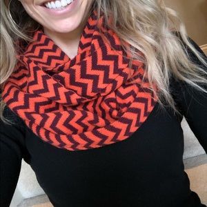 VT Hokies Maroon/Orange Chevron Infinity Scarf